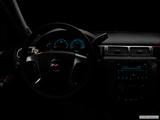  Centered wide dash shot photo
